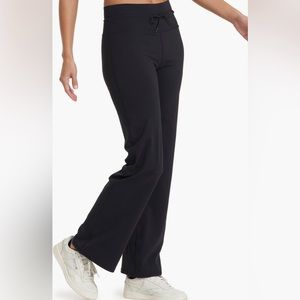 Vuori daily knot wide leg pants xs worn once